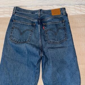 Levi’s Ribcage Straight Jeans